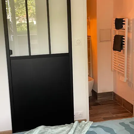 A Cabourg Apartment Petiville (Calvados)